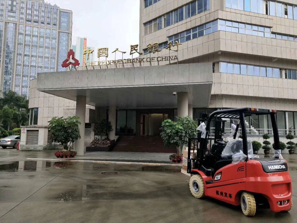 中國(guó)人民銀行采購(gòu)電動(dòng)叉車(chē)案例