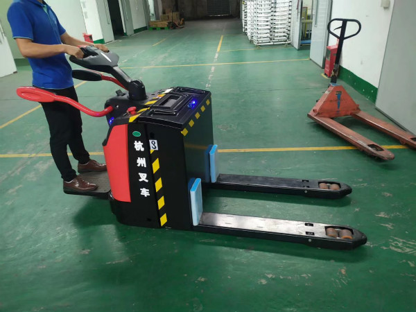 買了電動(dòng)搬運(yùn)車之后，怎樣使用才能更省錢？